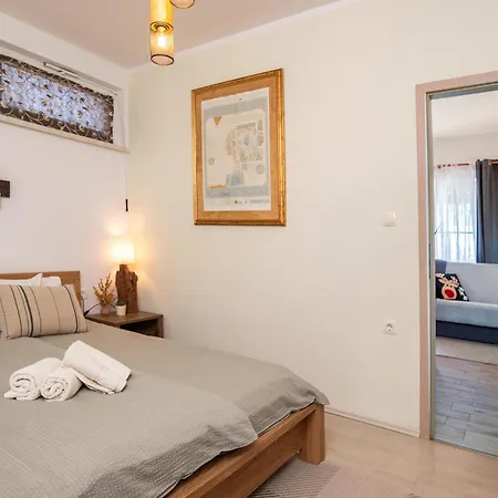 1 Bedroom Lovely In Ika
