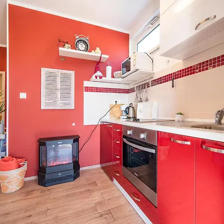 1 Bedroom Lovely In Ika
